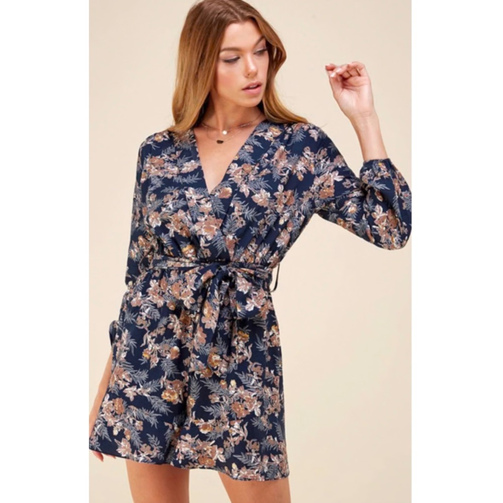 Episode Floral Romper‎ Womens Med Navy Blue Long Sleeve V-Neck Tie Waist Boho